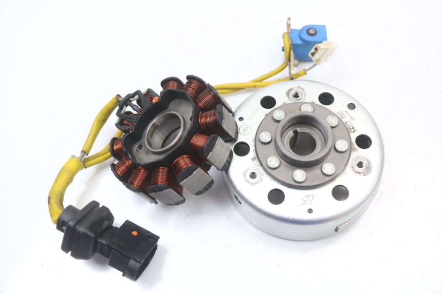 photo de ROTOR STATOR PIAGGIO VESPA LX 125 (2005 - 2010)