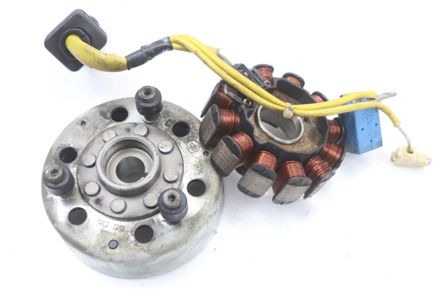 photo de ROTOR STATOR PIAGGIO XEVO - X EVO 125 (2007 - 2016)