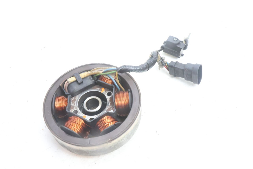 photo de ROTOR STATOR GILERA RUNNER SP 50 (2002 - 2004) - Autre angle de vue