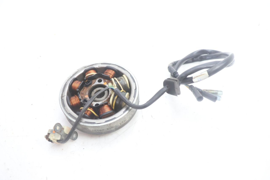 photo de ROTOR STATOR HONDA SCV LEAD 100 (2003 - 2007) - Autre angle de vue