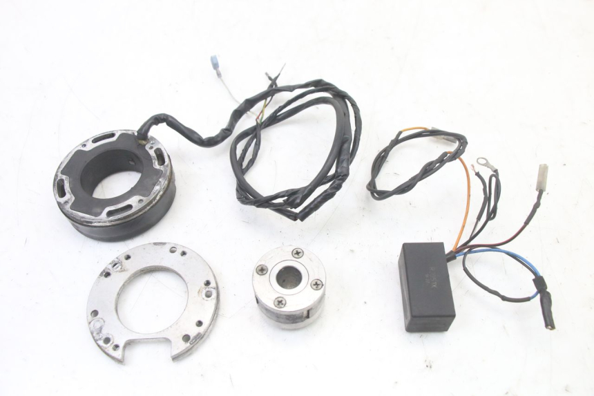 photo de ROTOR STATOR DERBI SENDA SM DRD X-TREME 50 (2011 - 2017)