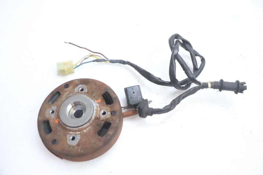 photo de ROTOR STATOR PEUGEOT SPEEDFIGHT 2 AC 50 (2000 - 2009) - Zoom état d’usage