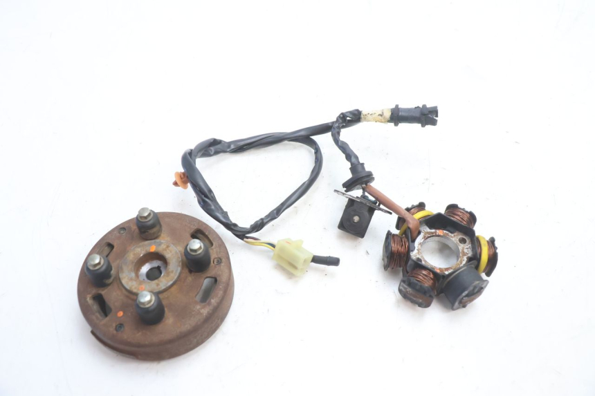 photo de ROTOR STATOR PEUGEOT SPEEDFIGHT LC 50 (1996 - 2002) - Vue principale
