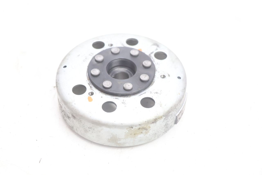 photo de ROTOR STATOR APRILIA SR 2T 50 (2012 - 2017) - Gros plan technique