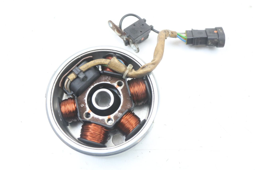 photo de ROTOR STATOR APRILIA SR MOTARD 50 (2012 - 2018) - Vue d’ensemble