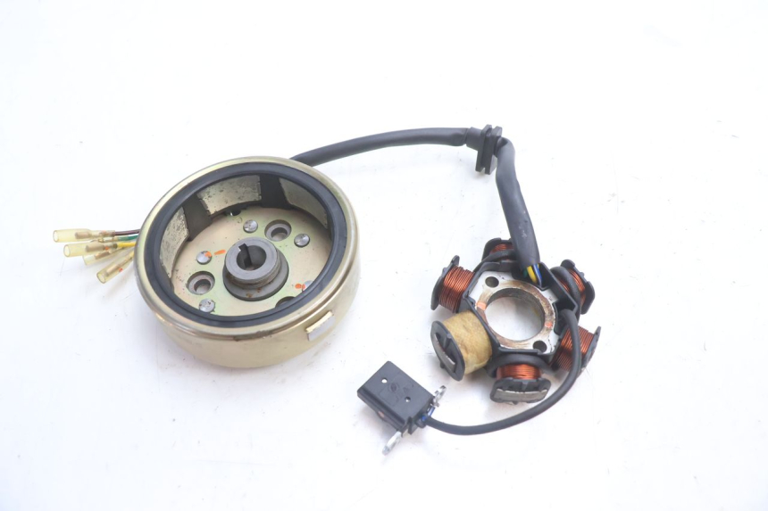 photo de ROTOR STATOR YAMASAKI STREET 50 (2013 - 2018) - Détail de la pièce