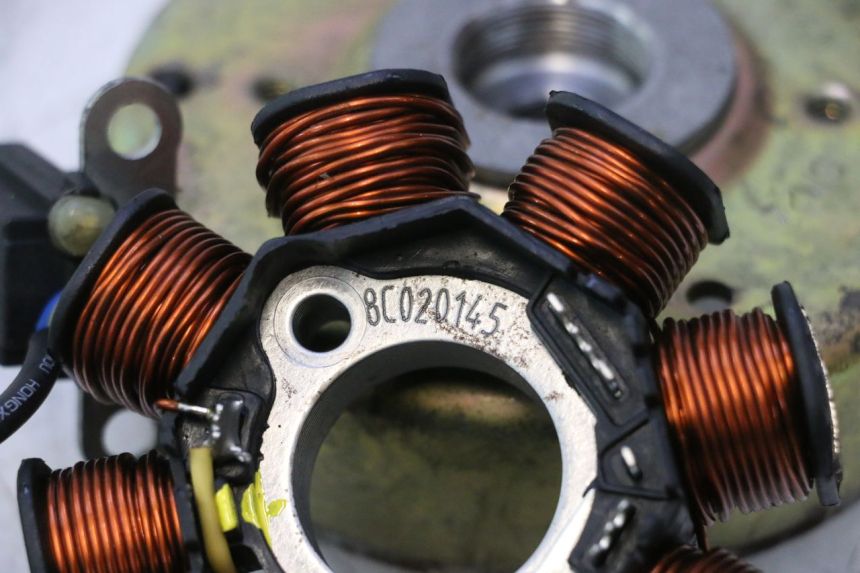 photo de ROTOR STATOR KYMCO SUPER 8 2T 50 (2007 - 2013) - Vue d’ensemble