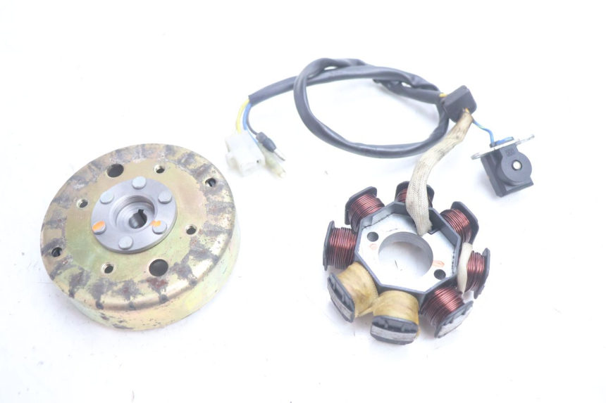 photo de ROTOR STATOR BAOTIAN TRAVEL SPIRIT 50 (2010 - 2012) - Vue principale