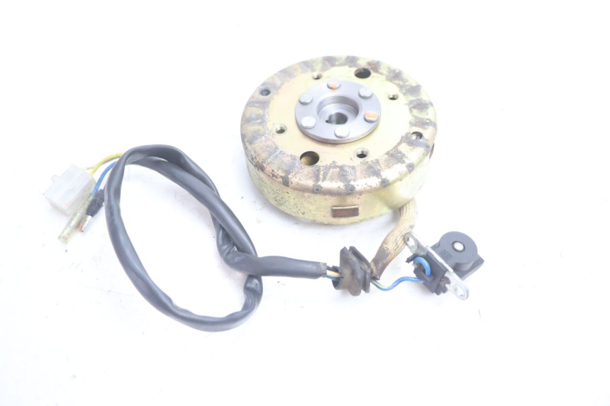photo de ROTOR STATOR BAOTIAN TRAVEL SPIRIT 50 (2010 - 2012) - Zoom état d’usage