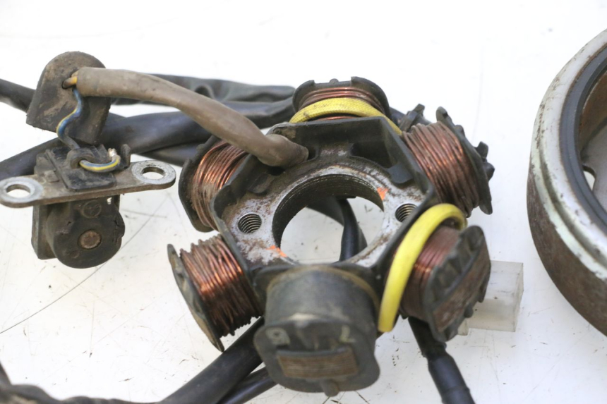 photo de ROTOR STATOR PEUGEOT TREKKER 50 (1995 - 2004) - Pièce contrôlée