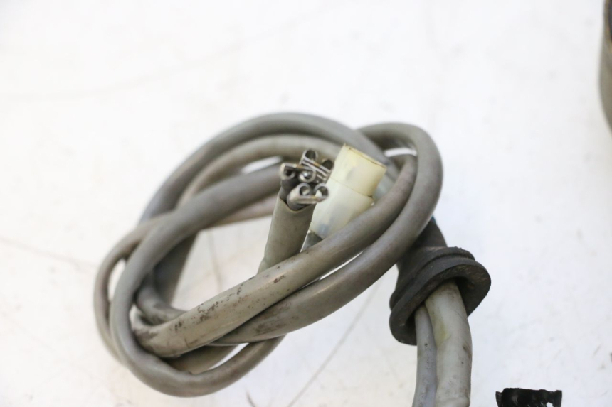 photo de ROTOR STATOR PIAGGIO TYPHOON 50 (2000 - 2009) - Gros plan technique