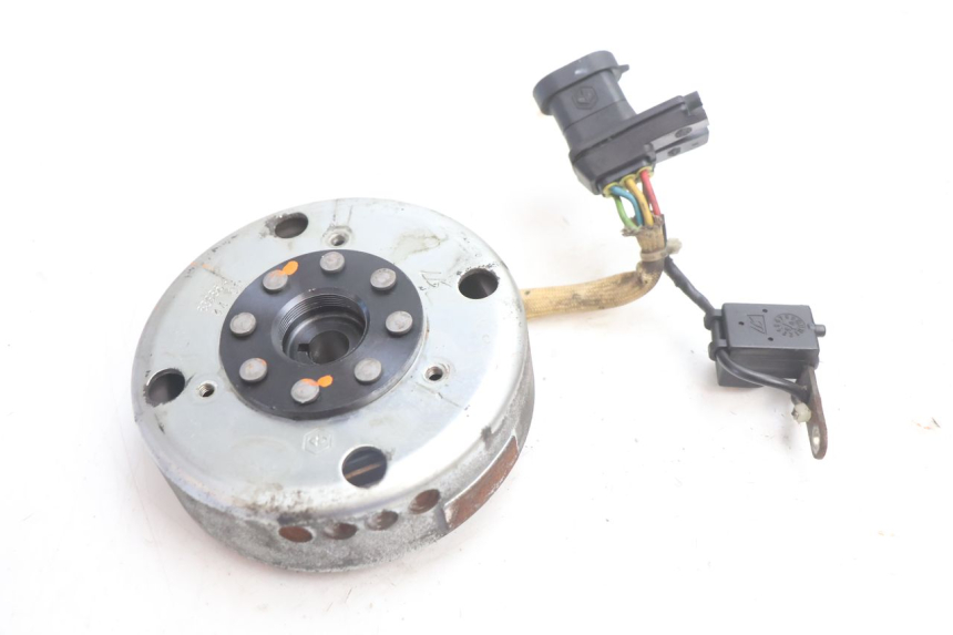 photo de ROTOR STATOR PIAGGIO TYPHOON 50 (2000 - 2009) - Zoom état d’usage