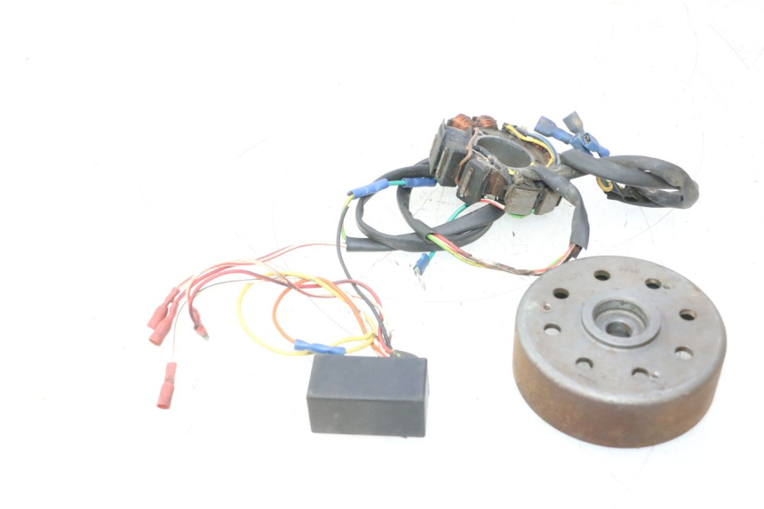 photo de ROTOR STATOR PIAGGIO TYPHOON 50 (1993 - 1999) - Vue principale