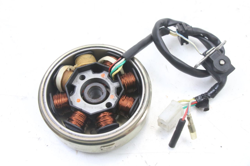 photo de ROTOR STATOR UNIVERSAL BIKE ZN50QT-11B 50 (2018 - 2021)