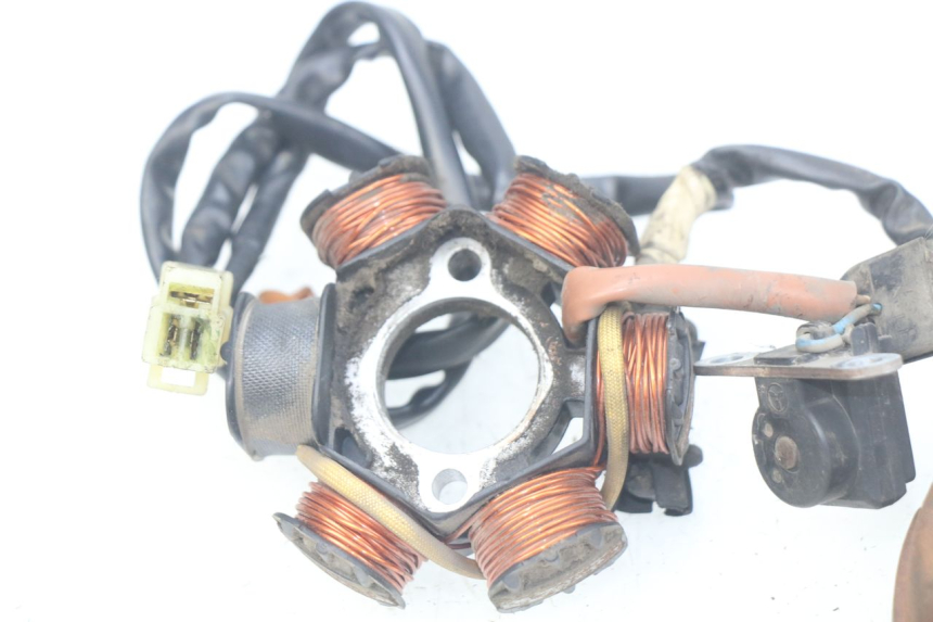 photo de ROTOR STATOR PEUGEOT VIVACITY 50 (1998 - 2003) - État de surface