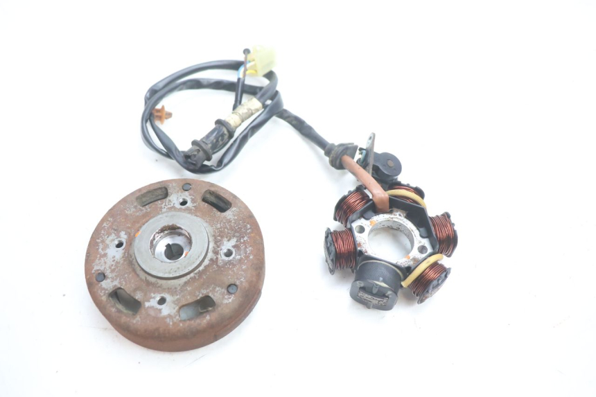 photo de ROTOR STATOR PEUGEOT VIVACITY 50 (1998 - 2003) - Vue principale