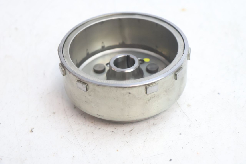photo de ROTOR STATOR YAMAHA X-MAX XMAX 125 (2010 - 2013) - Vue rapprochée