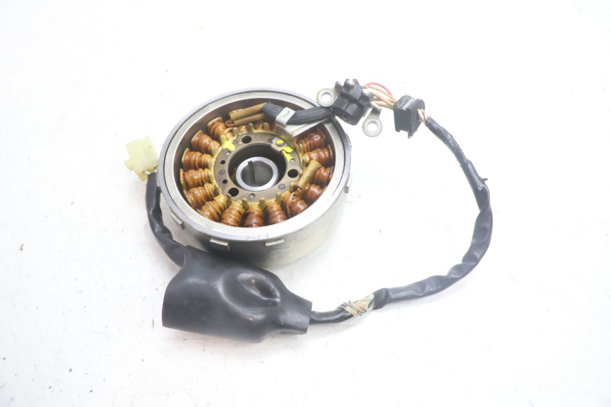 photo de ROTOR STATOR YAMAHA X-MAX XMAX 125 (2010 - 2013) - Autre angle de vue