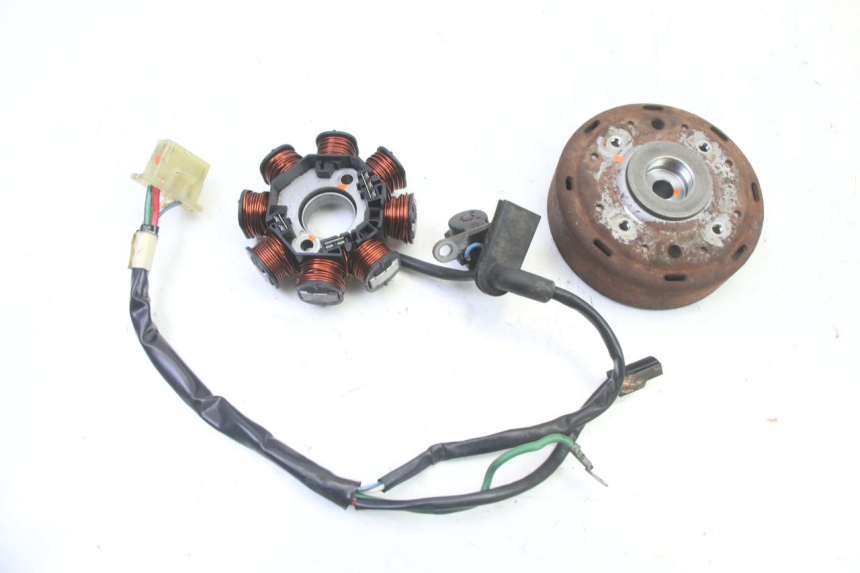 photo de ROTOR STATOR HONDA X8R 50 (1998 - 2003)