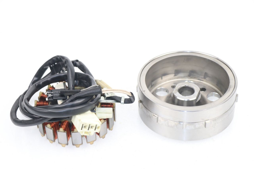 photo de ROTOR STATOR YAMAHA XP T-MAX TMAX 530 (2015 - 2016) - Détail de la pièce
