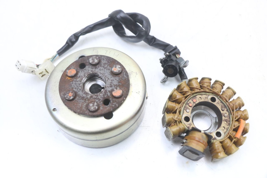 photo de ROTOR STATOR YAMAHA YP MAJESTY 125 (2002 - 2006) - Vue principale