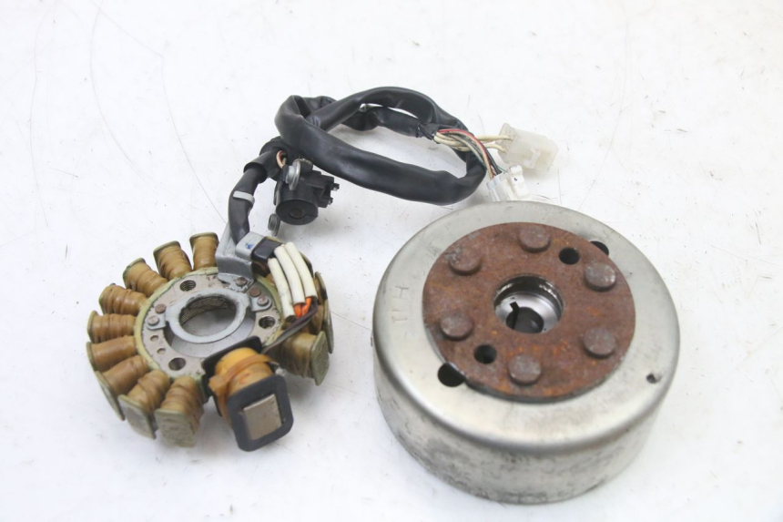 photo de ROTOR STATOR YAMAHA YP MAJESTY 125 (2007 - 2010) - Détail de la pièce