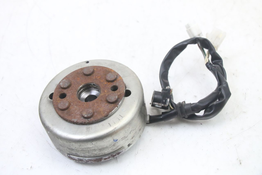 photo de ROTOR STATOR YAMAHA YP MAJESTY 125 (2007 - 2010) - Zoom état d’usage