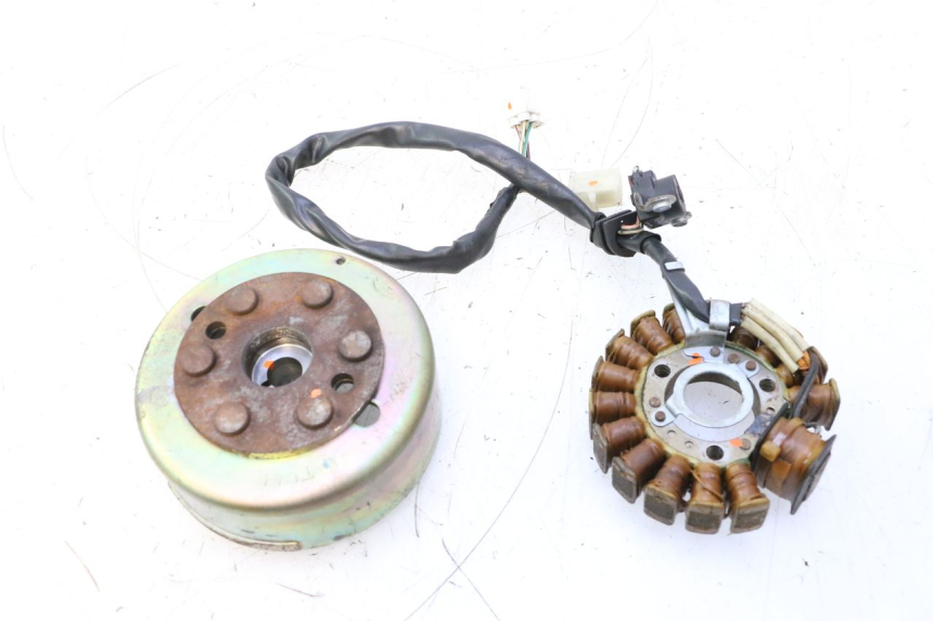 photo de ROTOR STATOR YAMAHA YP MAJESTY 125 (1998 - 2001) - Vue principale