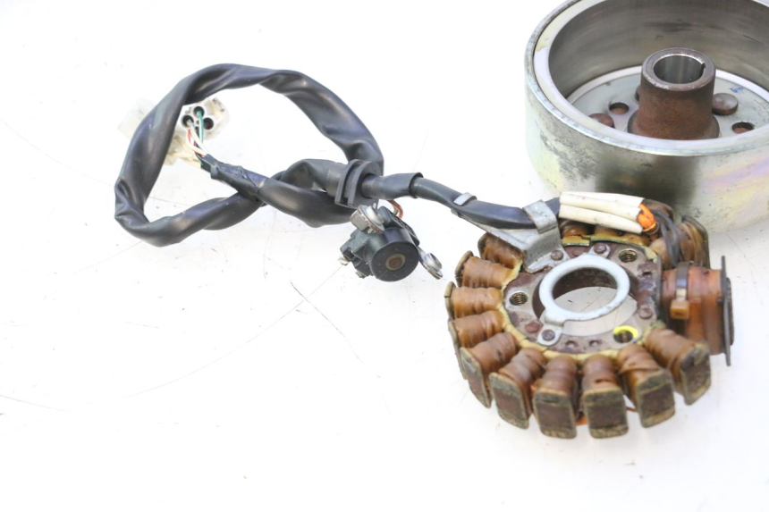 photo de ROTOR STATOR YAMAHA YP MAJESTY 125 (2002 - 2006) - Vue produit