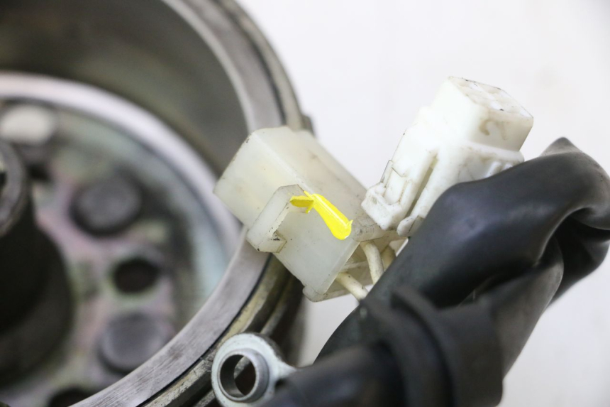 photo de ROTOR STATOR YAMAHA YP MAJESTY 125 (1998 - 2001) - Autre angle de vue