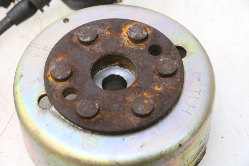 photo de ROTOR STATOR YAMAHA YP MAJESTY 125 (2002 - 2006) - Zoom composants