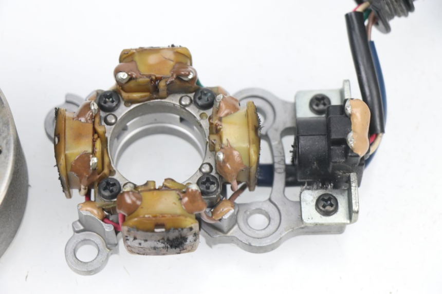 photo de ROTOR STATOR YAMAHA YZF YZ-F 450 (2006 - 2009) - Zoom composants