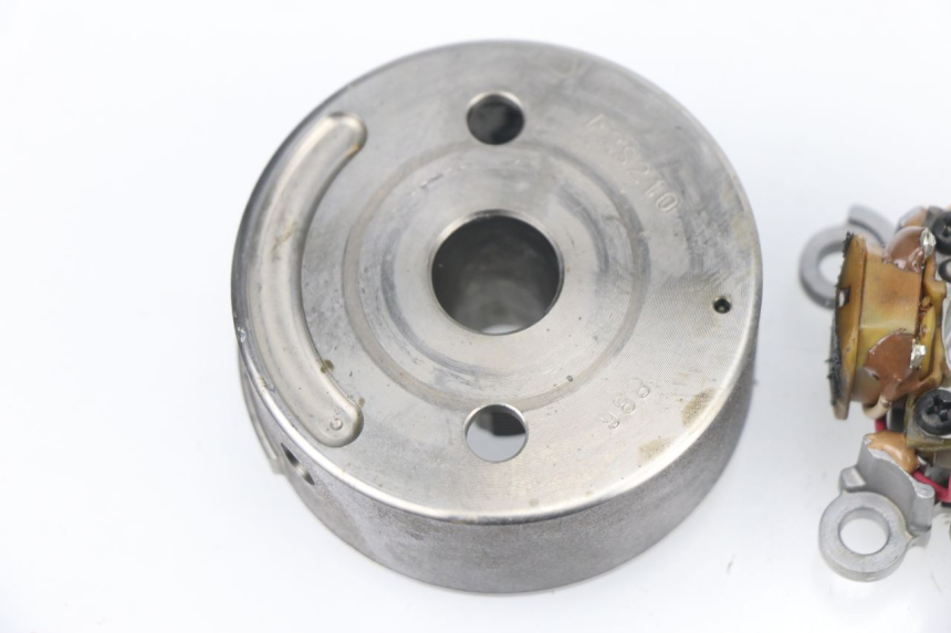 photo de ROTOR STATOR YAMAHA YZF YZ-F 450 (2006 - 2009) - Vue rapprochée