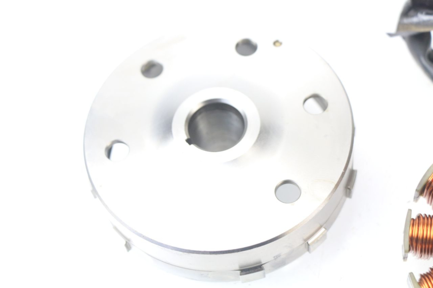 photo de ROTOR STATOR YAMAHA YZF YZ-F 450 (2018 - 2021) - Marquages et références