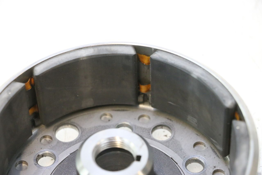 photo de ROTOR SUZUKI SV S 650 (2003 - 2009) - Gros plan technique