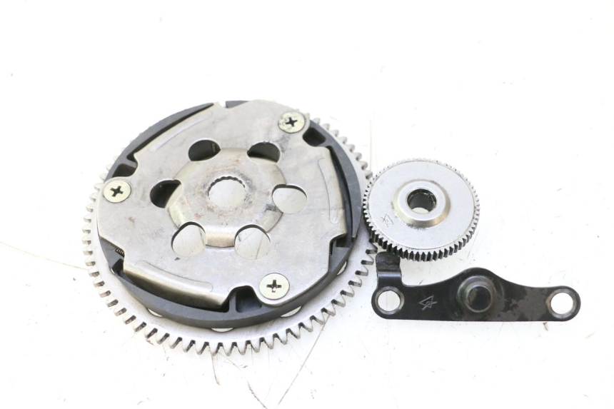 photo de ROUE LIBRE DEMARREUR MBK BOOSTER SPIRIT 50 (1999 - 2003) - Détail de la pièce