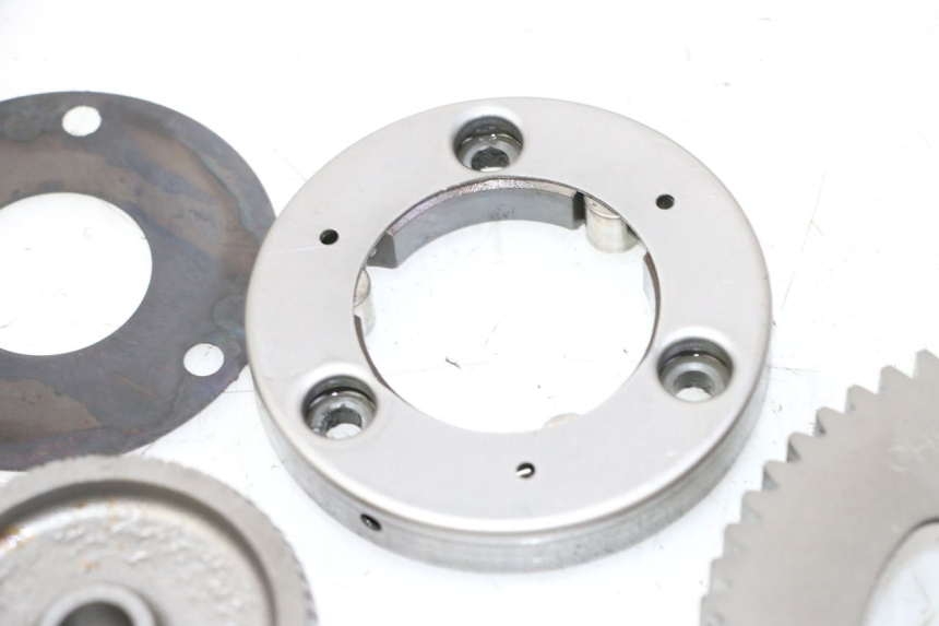 photo de ROUE LIBRE DEMARREUR SUZUKI BURGMAN 125 (2007 - 2014)