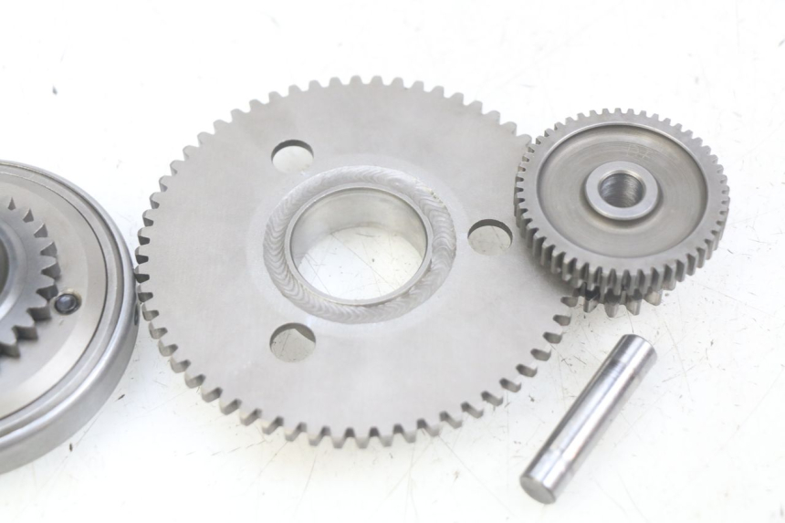 photo de ROUE LIBRE DEMARREUR PEUGEOT CITYSTAR AIR 125 (2014 - 2017) - Autre angle de vue