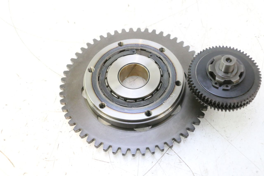 photo de ROUE LIBRE DEMARREUR GILERA GP 800 (2007 - 2013) - Points de fixation