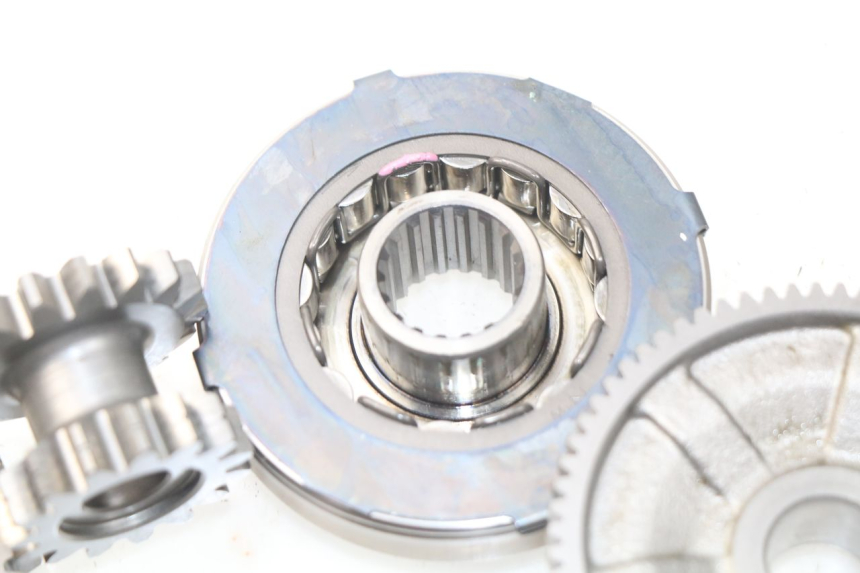 photo de ROUE LIBRE DEMARREUR SUZUKI GSR 600 (2005 - 2012)