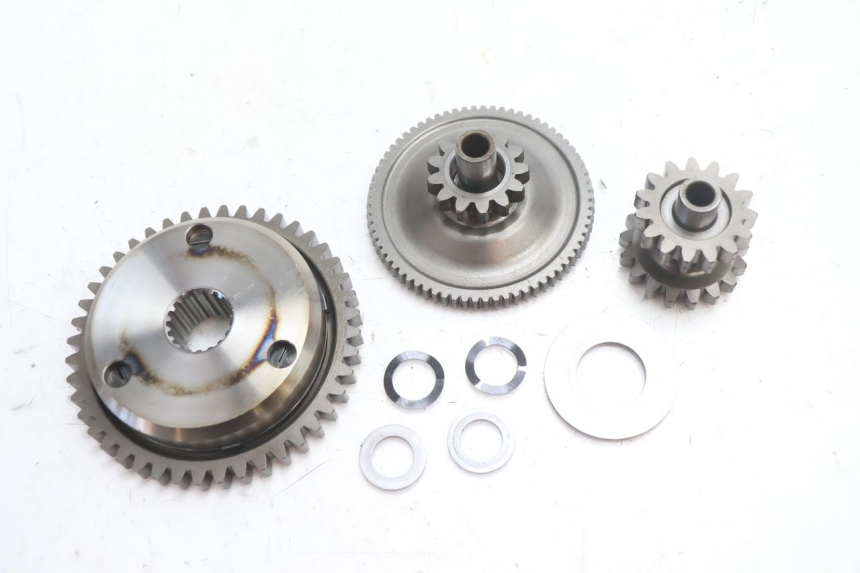 photo de ROUE LIBRE DEMARREUR SUZUKI GSR 600 (2005 - 2012) - Détail de la pièce