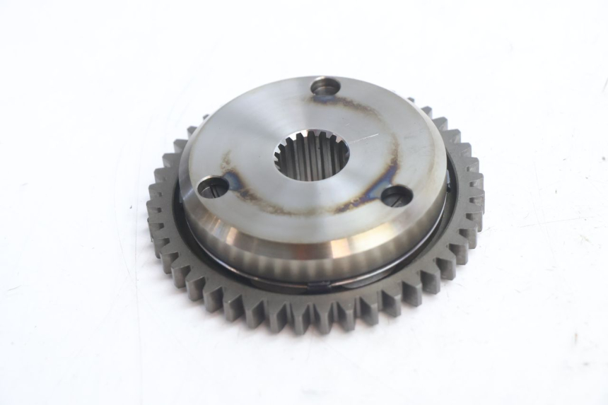 photo de ROUE LIBRE DEMARREUR SUZUKI GSR 600 (2005 - 2012) - Vue d’ensemble