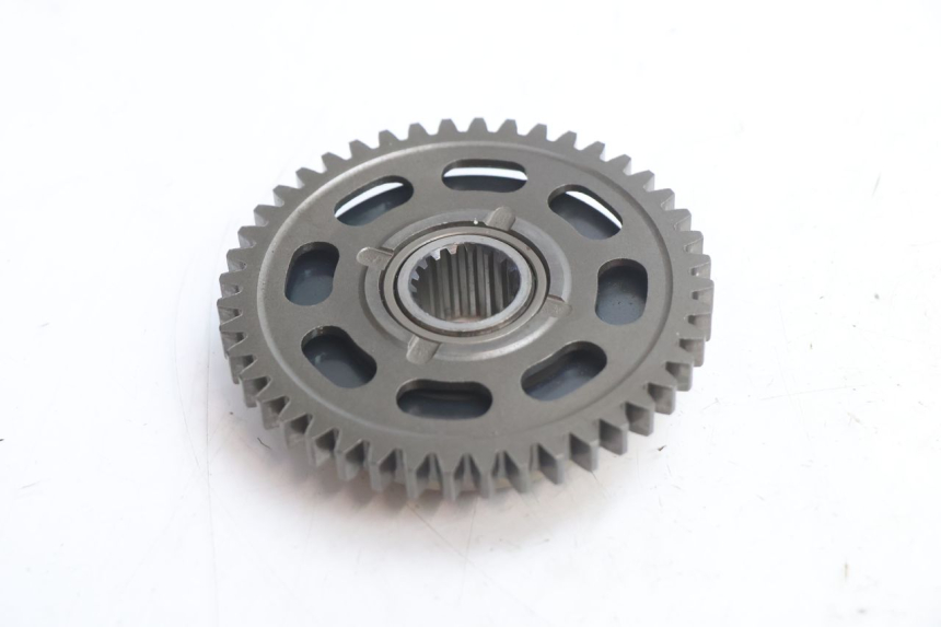 photo de ROUE LIBRE DEMARREUR SUZUKI GSR 600 (2005 - 2012) - Points de fixation