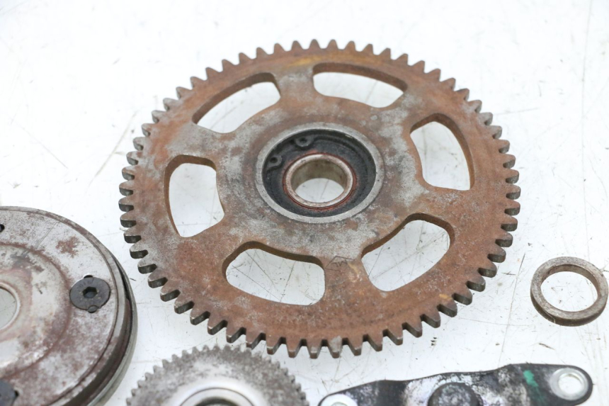 photo de ROUE LIBRE DEMARREUR PEUGEOT SATELIS 125 (2013 - 2018) - Points de fixation