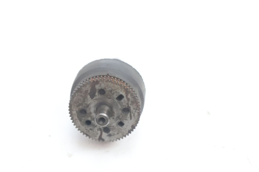 photo de ROUE LIBRE DEMARREUR PEUGEOT SPEEDFIGHT LC 50 (1996 - 2002) - Autre angle de vue