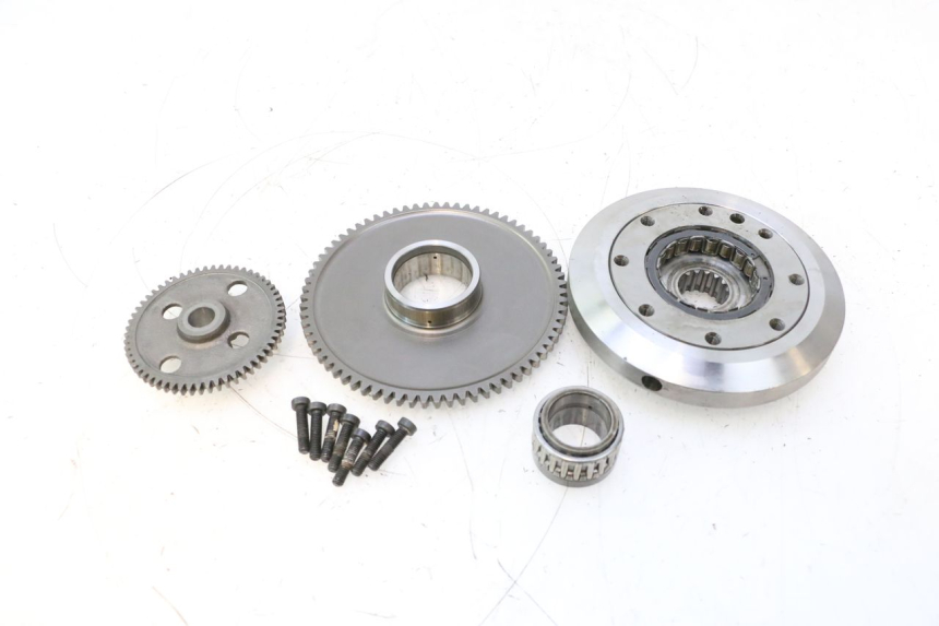 photo de ROUE LIBRE DEMARREUR DUCATI SS IE DS CARENEE 1000 (2002 - 2006) - Gros plan technique