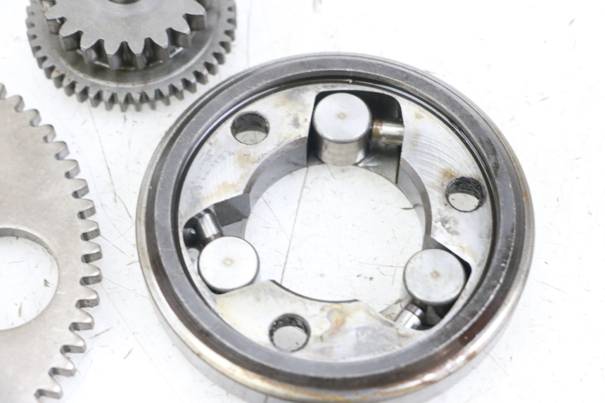 photo de ROUE LIBRE DEMARREUR SUZUKI GSX E 250 (1982 - 1983)
