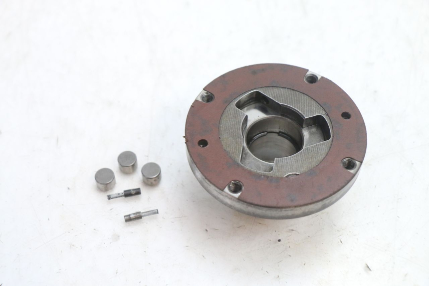 photo de ROUE LIBRE DEMARREUR PIAGGIO VESPA PK FL 2T 50 (1990 - 1996) - Autre angle de vue