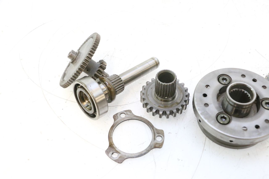 photo de ROUE LIBRE DEMARREUR YAMAHA YZF R GENESIS 750 (1993 - 1998) - Marquages et références