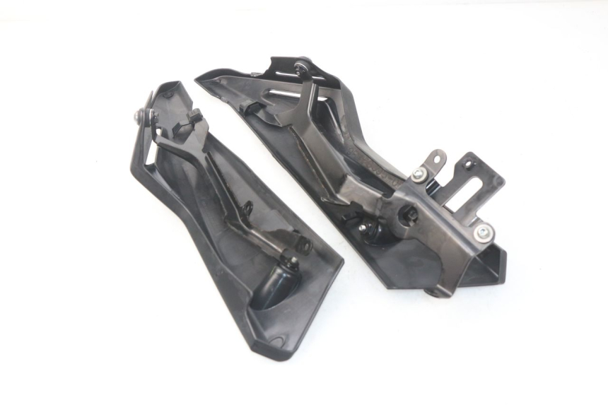 photo de SABOT MOTEUR YAMAHA FZ8 800 (2010 - 2016) - Détail de la pièce